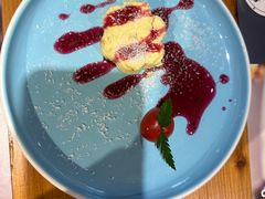 -米德维奇俄式西餐厅(西六道街店)