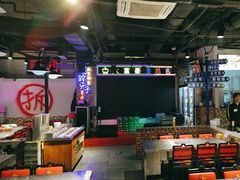 -马路牙子烧烤音乐酒馆(望京店)