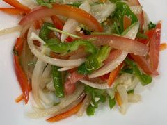 老虎菜-欧提汗·新疆餐厅·清真(银都路店)