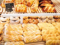 -焙丽拾光(麦凯乐直营店)