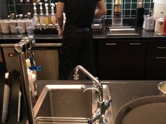 -星巴克臻选(威海威高广场店)