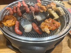 -青瓦餐厅·生鱼片·韩园烤肉(西塔店)