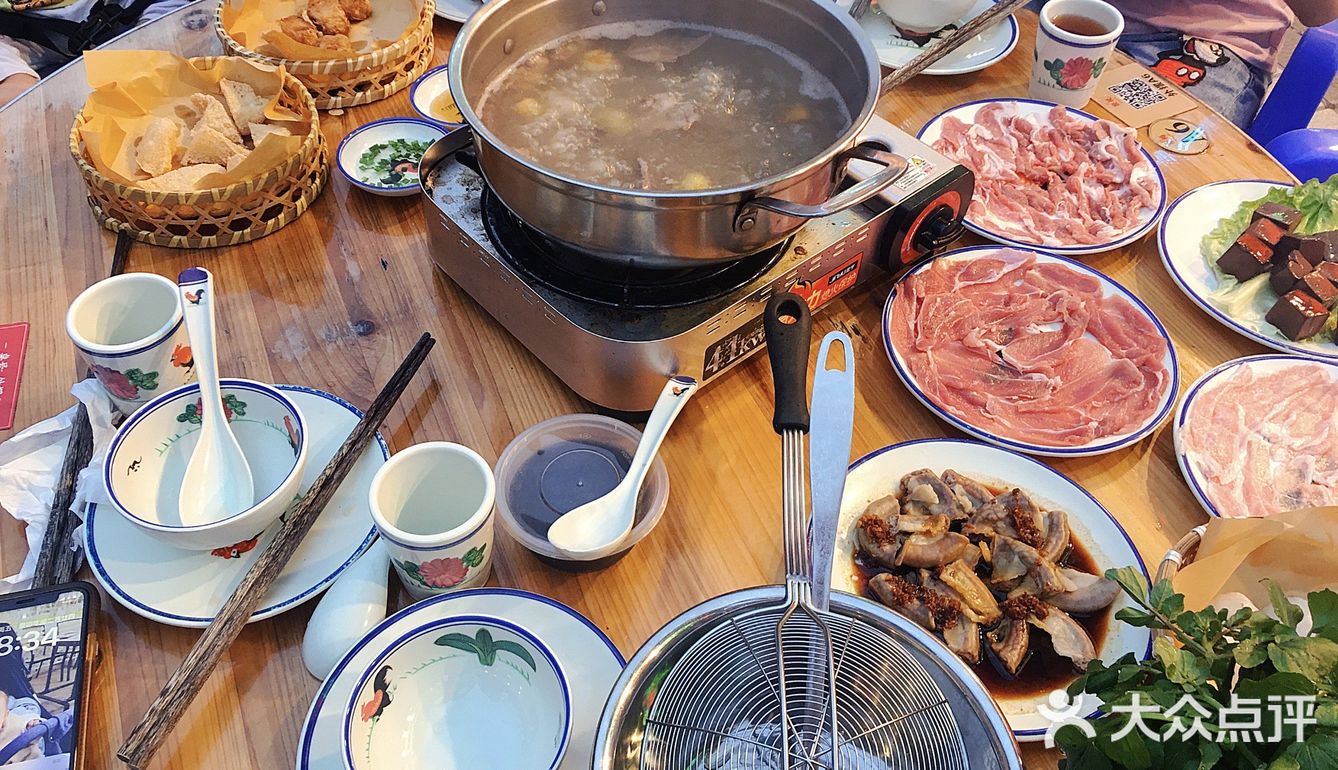 吃不一样的火锅，给你不一样的感受！