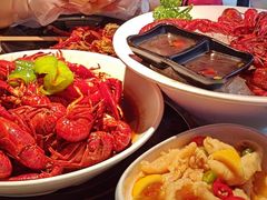 -沪小胖·小龙虾·蓝龙王(八佰伴店)