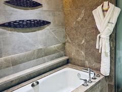 -重庆解放碑威斯汀酒店
