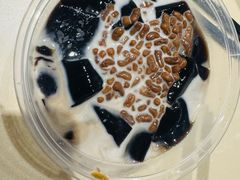 红豆烧仙草-香港池仔记肠粉王(博多新记襄阳南路店)