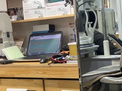 -豪门视光·星趣控·蔡司依视路眼镜代理商(中央大街店)