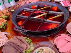 -正南齊北重庆老火锅(光华村直营店)