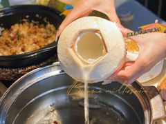 -三个椰子·现砍椰子鸡(金源CBD店)