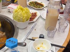-鲁员外地锅鸡地锅鱼(古墩路店)