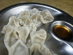 -崴海渔村(虹梅路店)