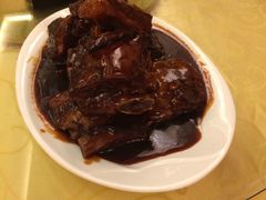 -山明水秀大饭店