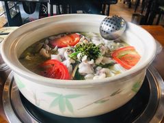 -重庆鸡公煲·青锅花椒鱼(牡丹江路店)