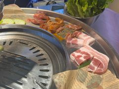 -哈哈碳都·牛肋条无限自助烤肉(宝龙店)