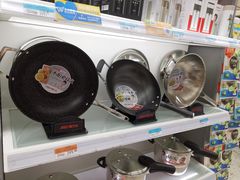 -沃尔玛购物广场(中山店)