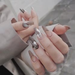 -兔猫ToMoreNails美甲美睫