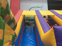 -蒙特利亲子乐园