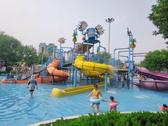 -欢乐水魔方水世界
