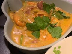 -大头虾越式风味餐厅(光明广场店)