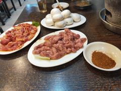 -韩风烤牛肉冷面店