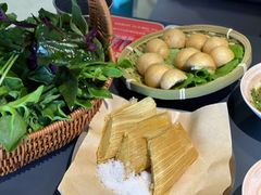 -由衷贵州酸汤牛肉火锅(新桥店)