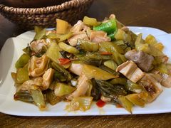 酸菜炒猪肚-熠盛粤味·顺德桑拿鸡(永康路店)