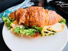 蛋香鸡肉可颂-星巴克(杭州银泰城西一店)