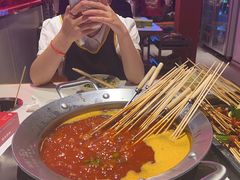 -钢管厂五区小郡肝串串香(奥克斯广场锦城万达店)