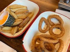 -Tubestation站点比萨(新世界大望路店)