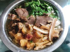 -花溪牛肉粉(八鸽岩店)