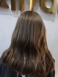 -Miracle集简美发沙龙