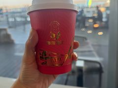 -抱抱地球咖啡馆(国家海洋博物馆店)