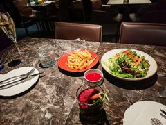 -LESCEDARS Brasserie Bistro香柏树