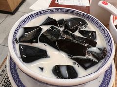 -邹开喜·炭炉鸡煲·海鲜火锅(虹口足球场店)