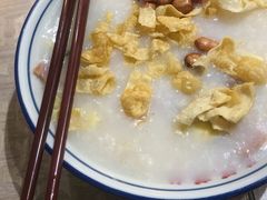舰艇粥-荔银肠粉(广州天河华利路店)