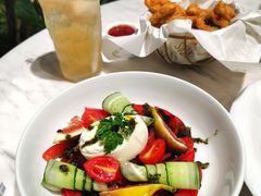 -théATRE茶聚场·餐厅(环球金融中心店)