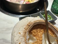 -喃喃椰·糟粕醋·椰子鸡火锅(七堡花园店)