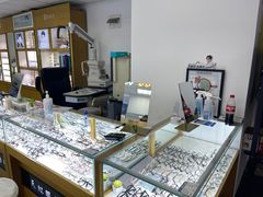-三叶眼镜城·好视力眼镜店