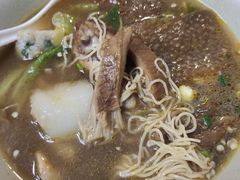 -万利洪记粉面美食