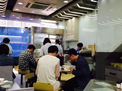 义顺牛奶公司(佐敦店)-义顺牛奶公司(庇利金街店)