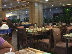 大堂-椿记烧鹅(叠彩店)