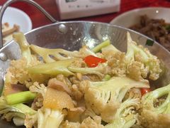 -芦茨金富饭庄·25年老字号·专做稻草鸡