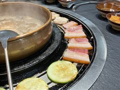 -阿山卓·野生菌火锅·纳西火塘烤肉