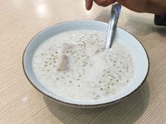 -佰搭果·广式茶餐厅(西华路店)
