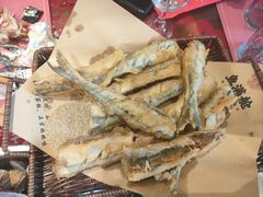 -鱼满舱·鲜活海鲜·正宗鲁菜