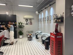 -老男孩男士理容馆·理发·烫染·修面