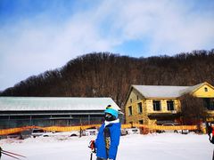 -五家山森林公园滑雪场