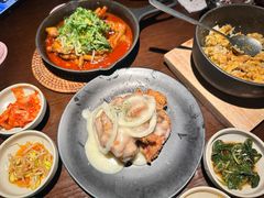 -Fuzzy Bistro 浮几韩餐·茶酒馆