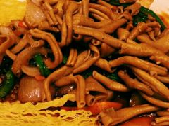 -湖庭壹品鸭王·传统北京烤鸭·别墅私房菜·庭院宵夜(江宁店)