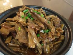 -临街徽菜馆·正宗黄山味